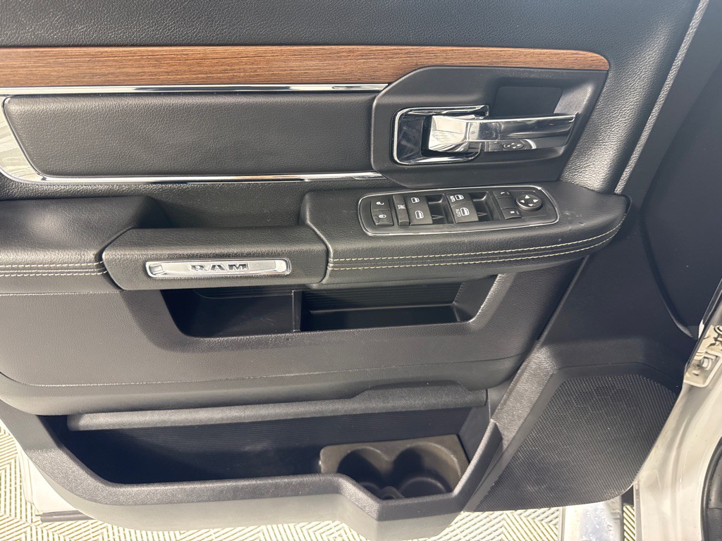 2016 RAM 1500 Image 12