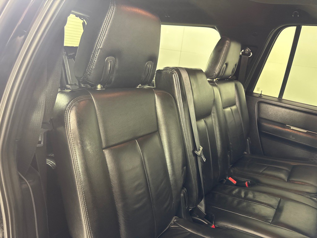 2017 Ford Expedition Image 23