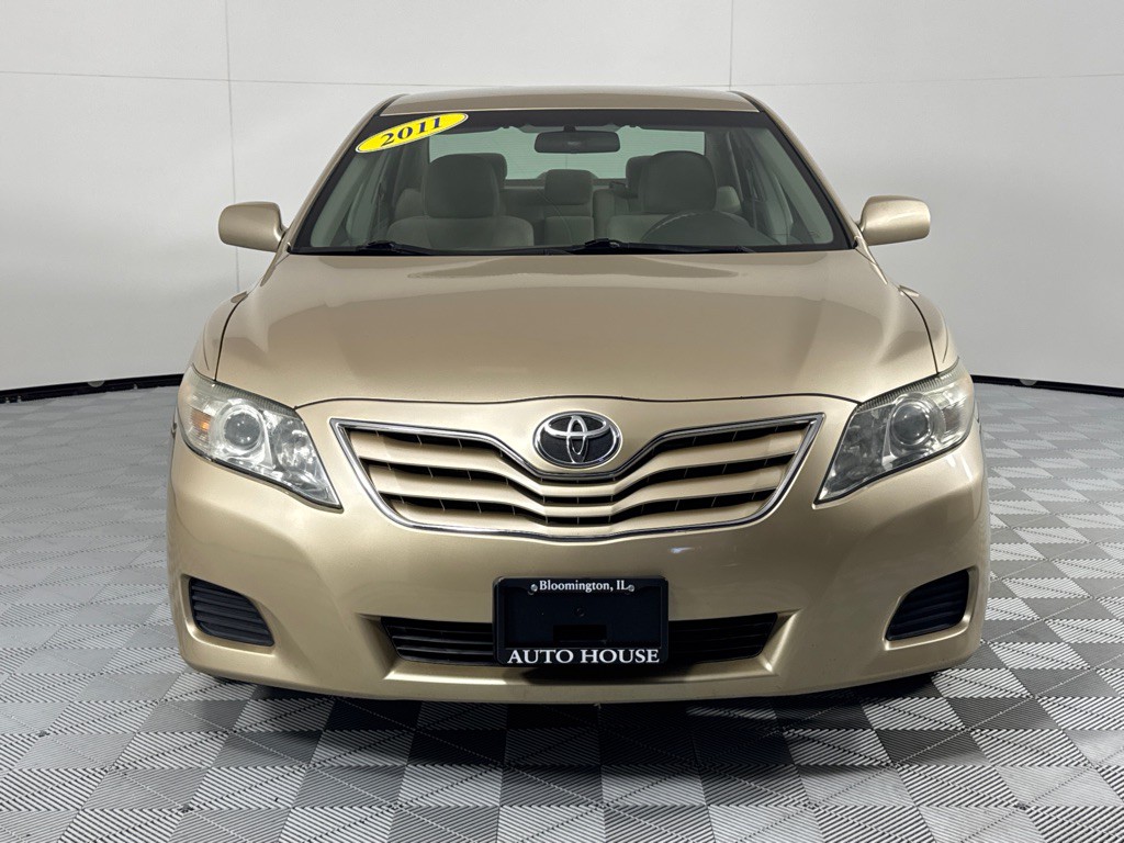2011 Toyota Camry Image 11