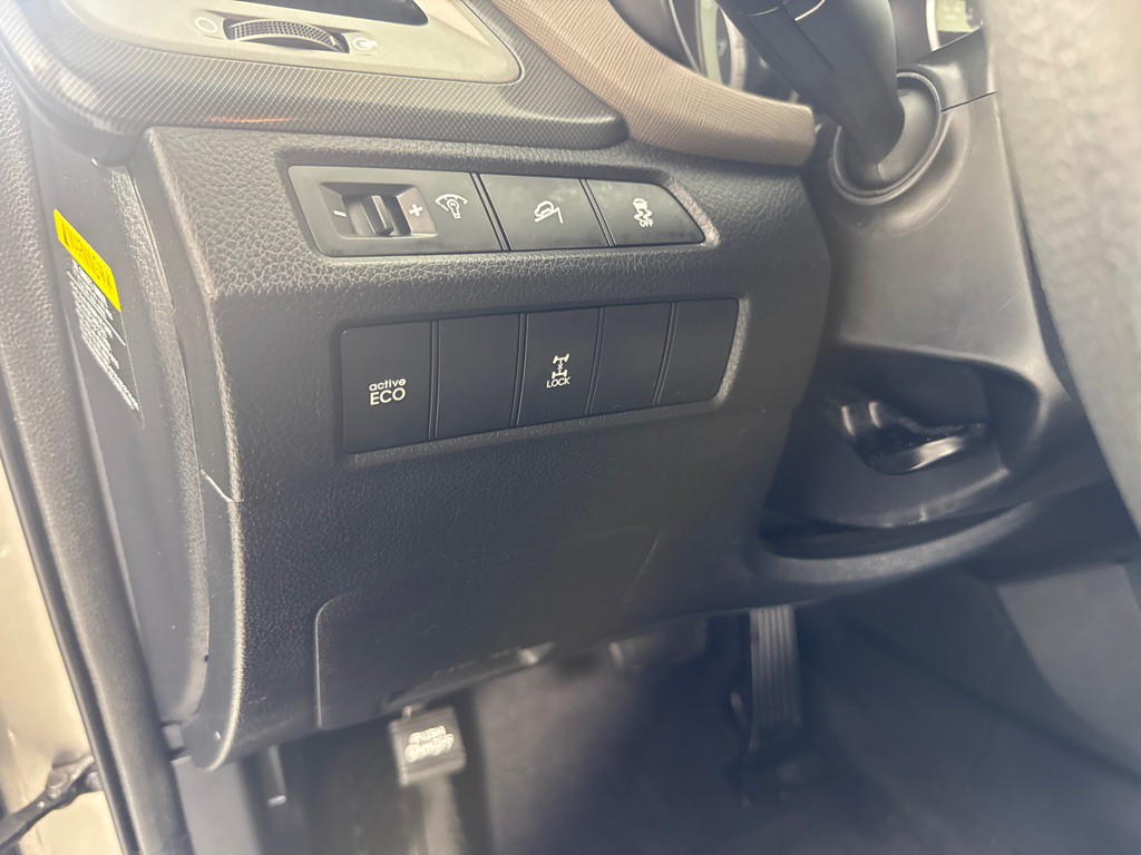 2015 Hyundai Santa Fe Sport Image 15