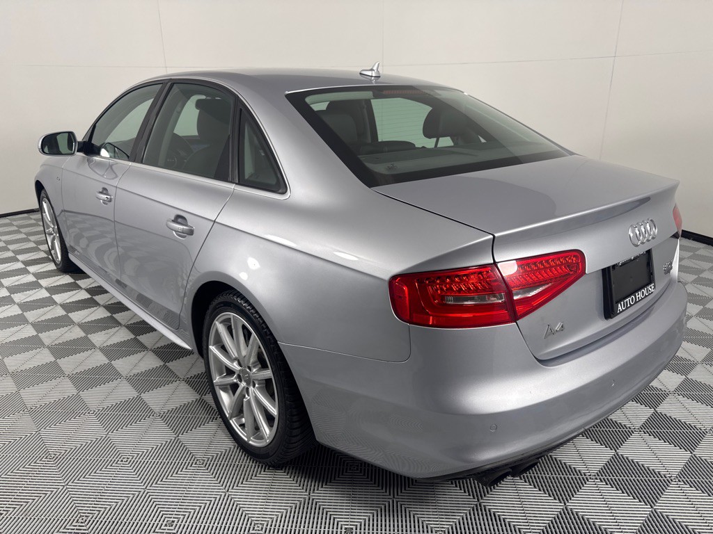 2015 Audi A4 Image 8