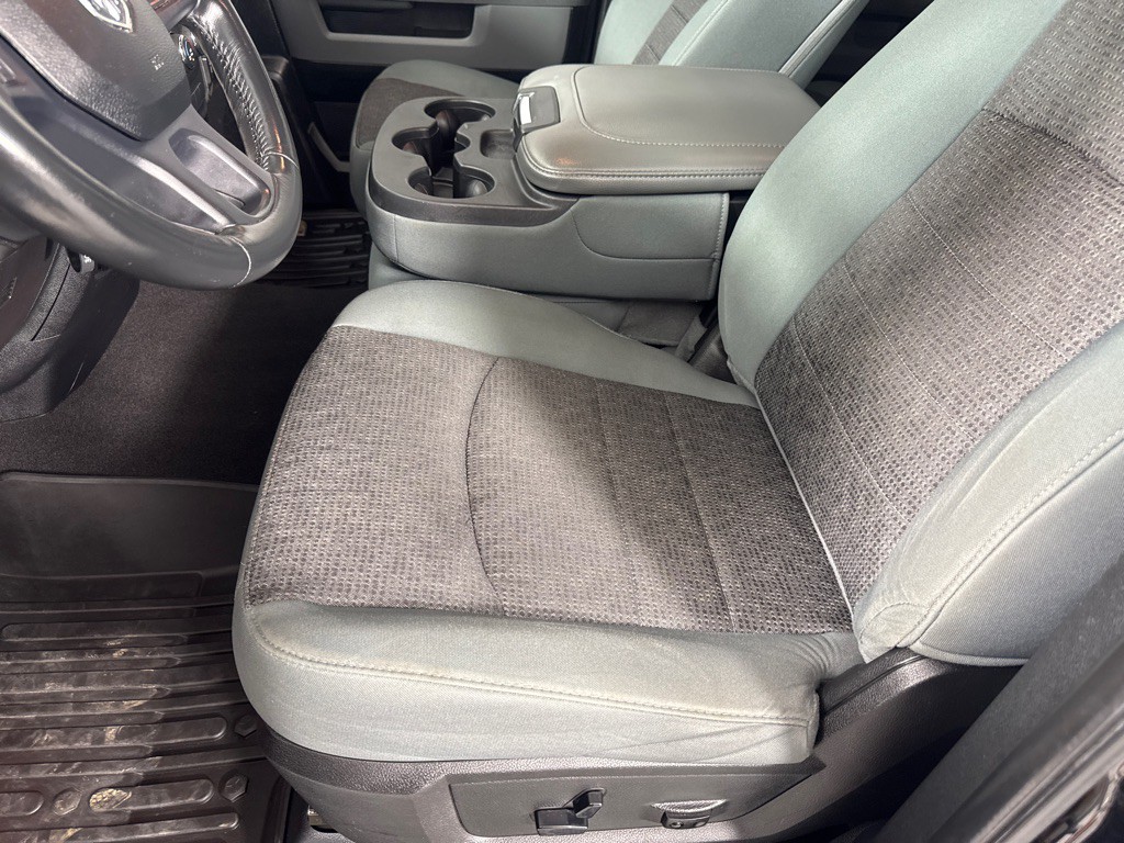 2014 RAM 1500 Image 13