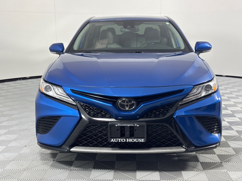 2020 Toyota Camry Image 12