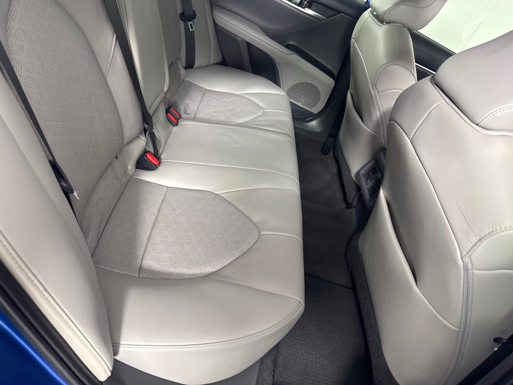 2020 Toyota Camry Image 22