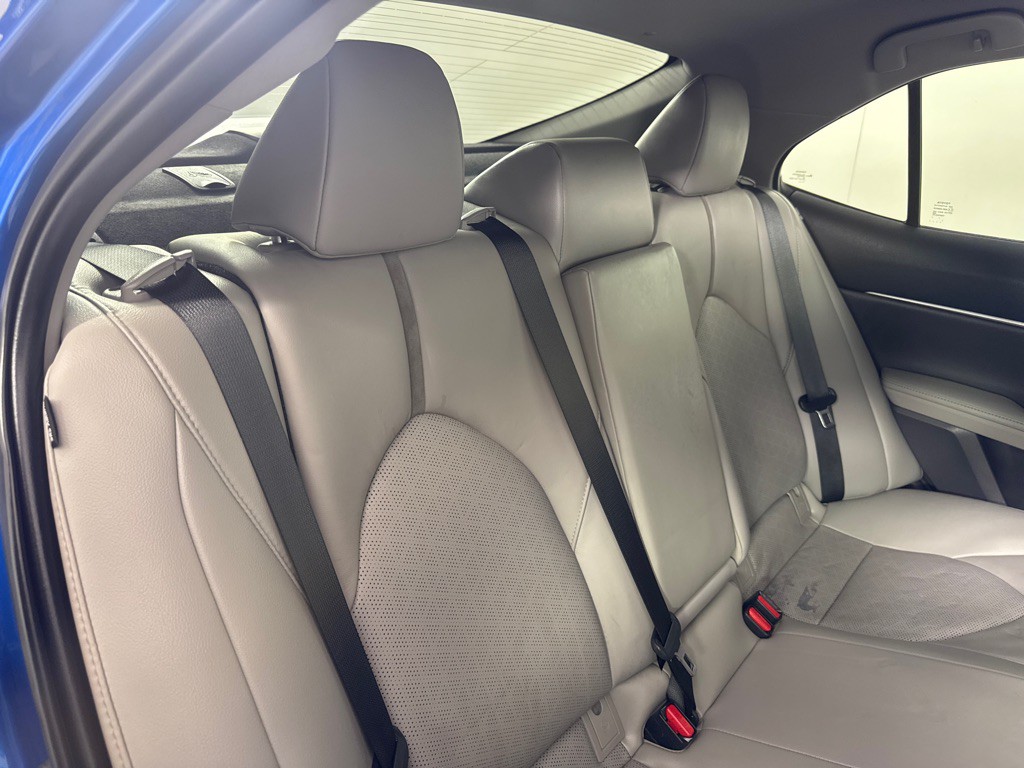 2020 Toyota Camry Image 23