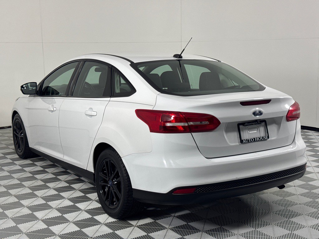 2015 Ford Focus Image 5