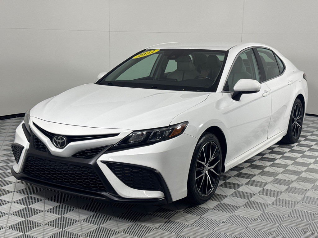 2022 Toyota Camry Image 8
