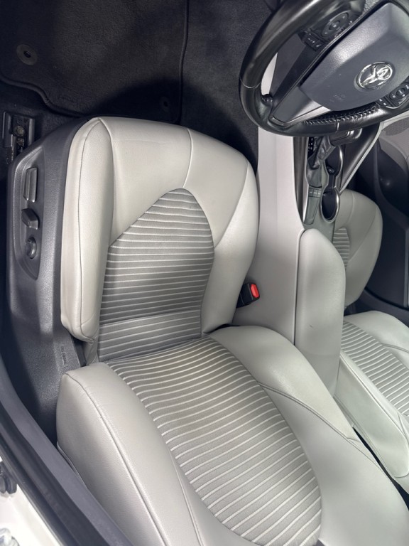 2022 Toyota Camry Image 10