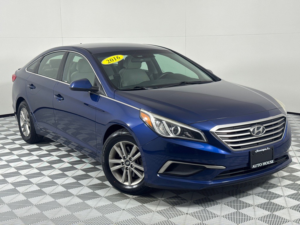 2016 Hyundai Sonata Image 2