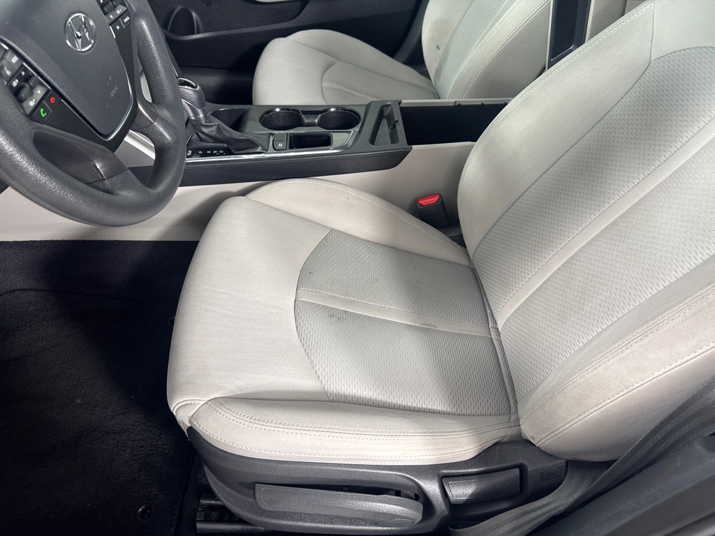2016 Hyundai Sonata Image 12