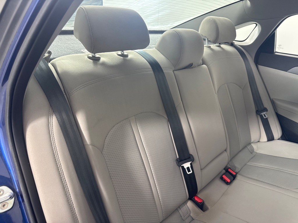 2016 Hyundai Sonata Image 20