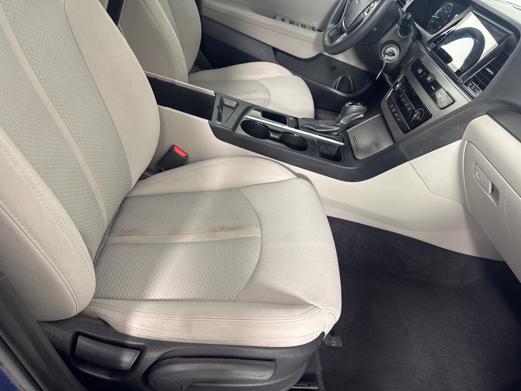 2016 Hyundai Sonata Image 21