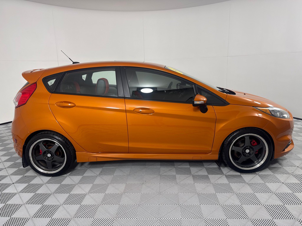 2017 Ford Fiesta Image 4