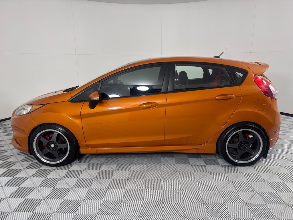 2017 Ford Fiesta Image 8
