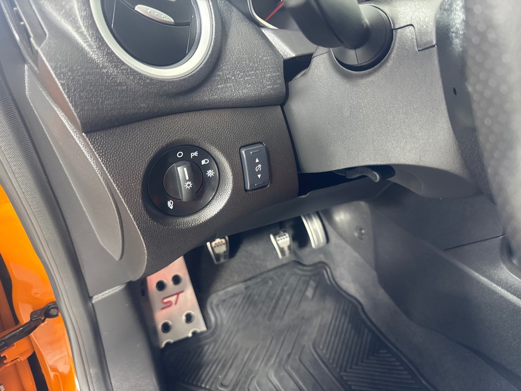 2017 Ford Fiesta Image 16