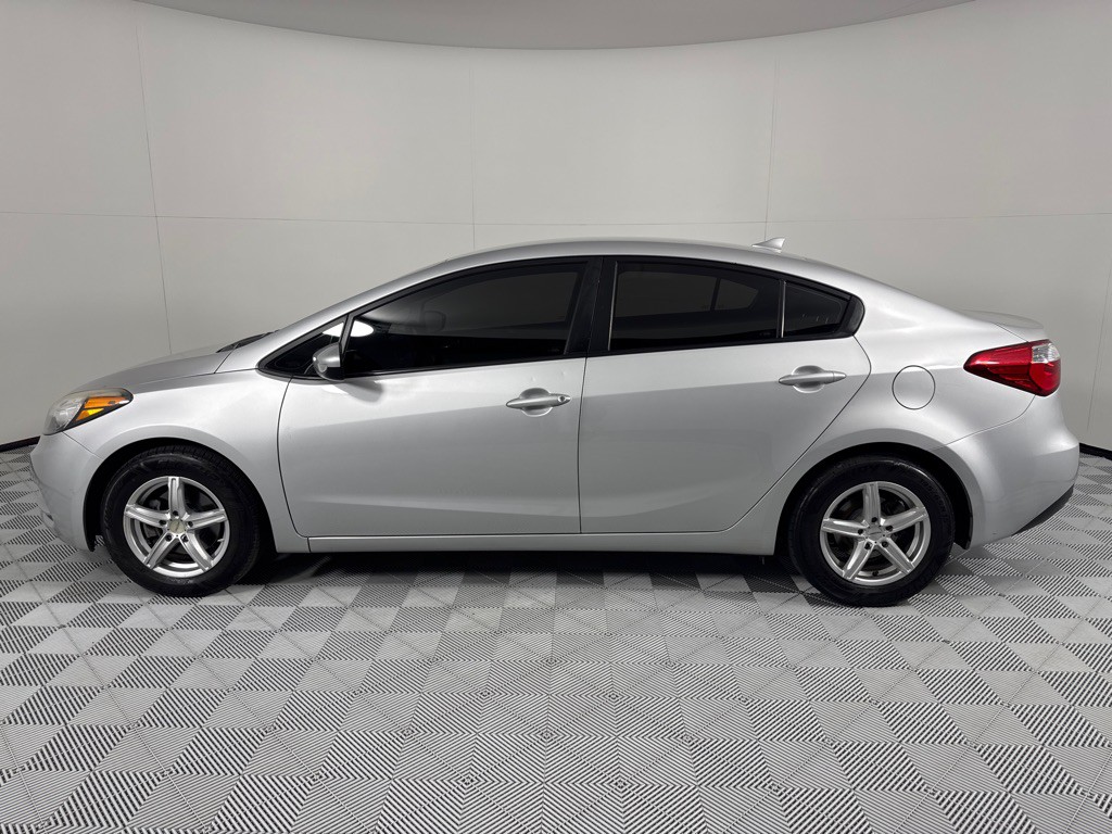 2016 Kia Forte Image 6
