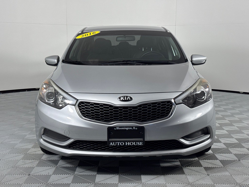 2016 Kia Forte Image 8