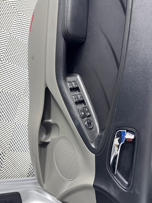 2016 Kia Forte Image 9