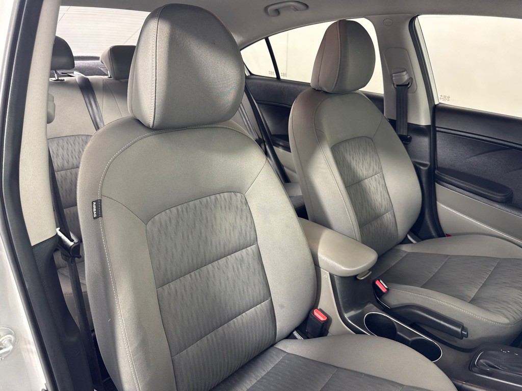 2016 Kia Forte Image 21