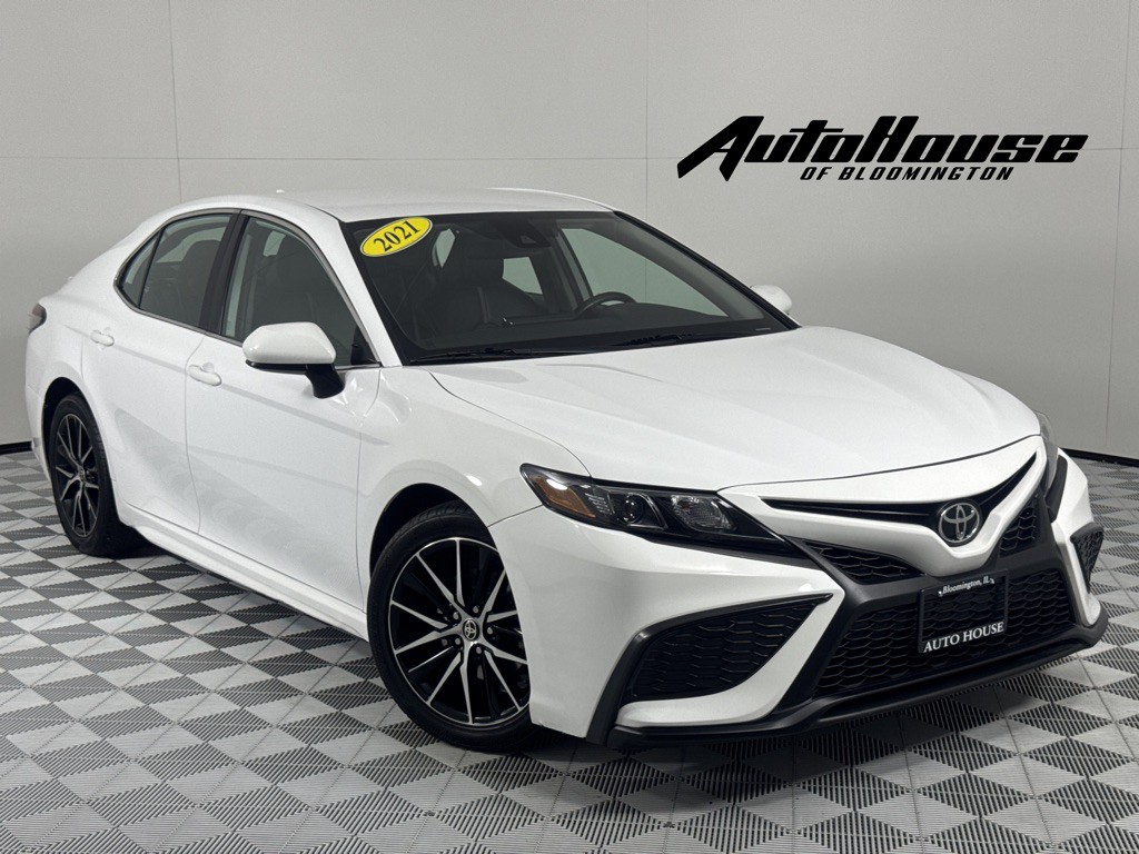 2021 Toyota Camry Image 1