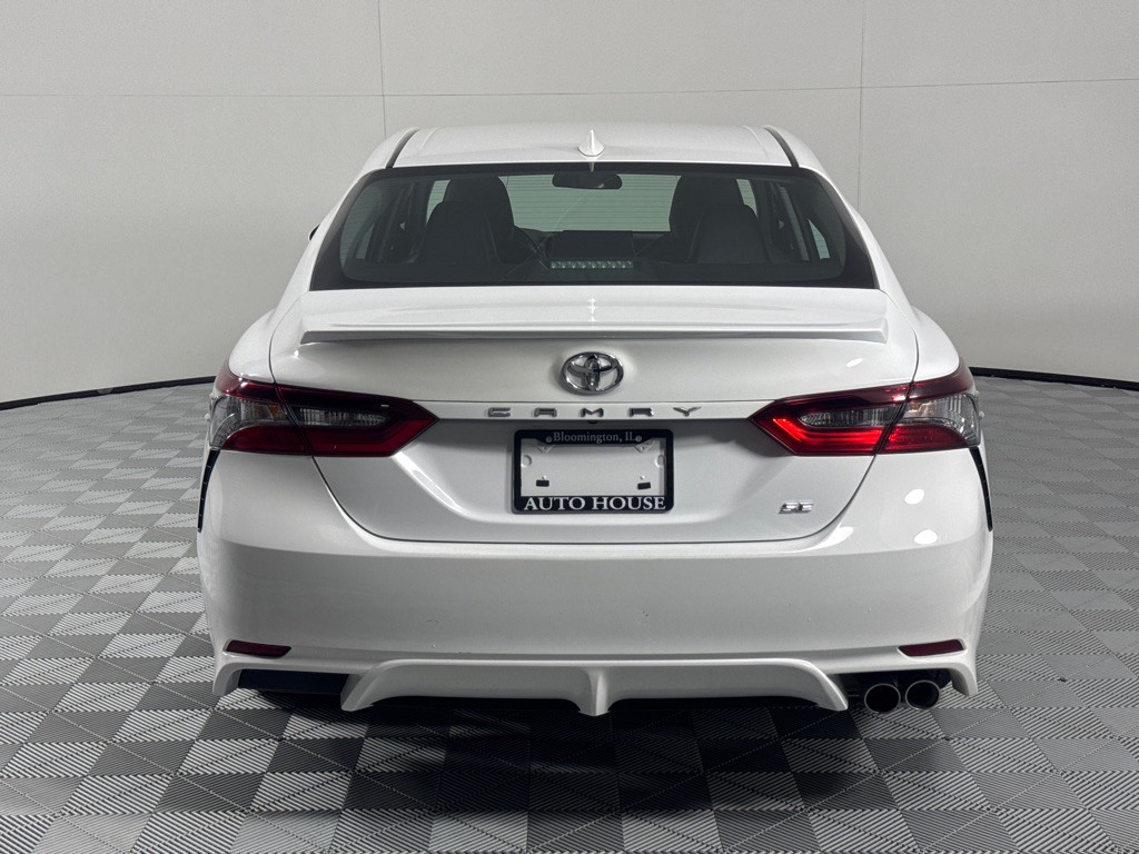 2021 Toyota Camry Image 6