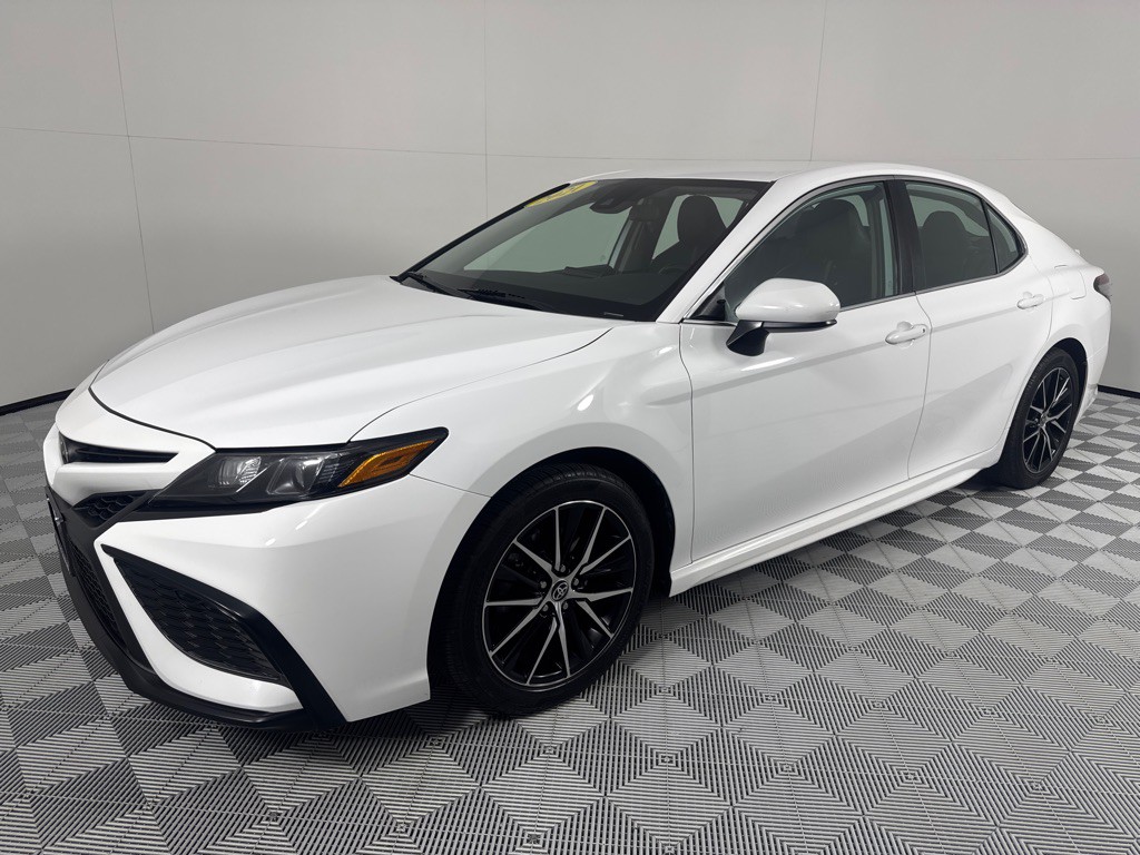 2021 Toyota Camry Image 10