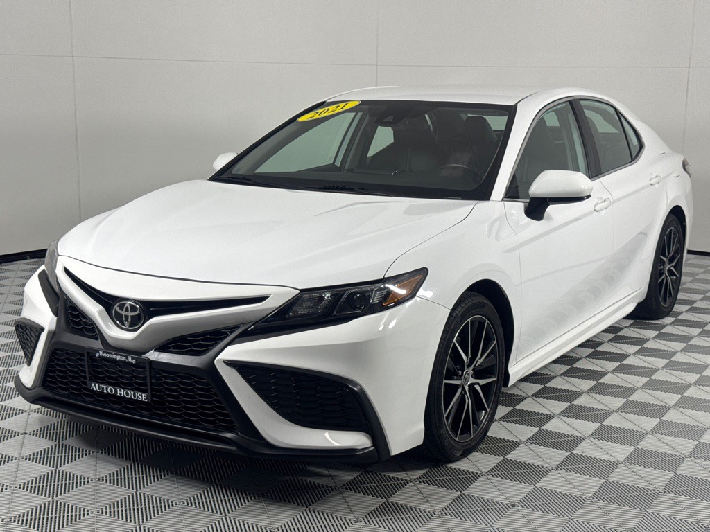2021 Toyota Camry Image 11