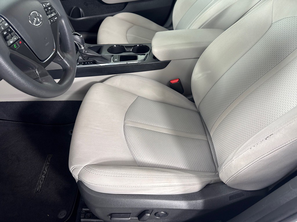 2017 Hyundai Sonata Image 10