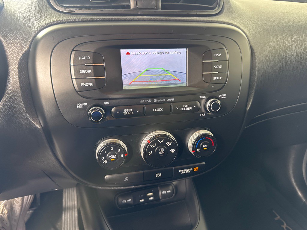 2016 Kia Soul Image 18