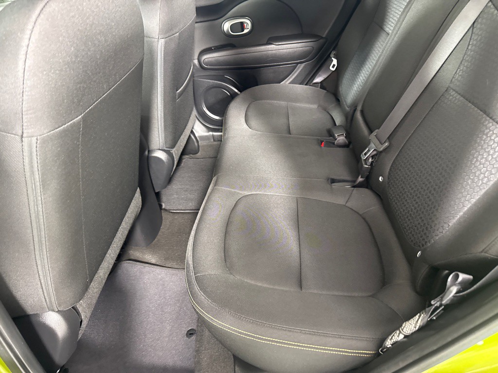 2016 Kia Soul Image 20