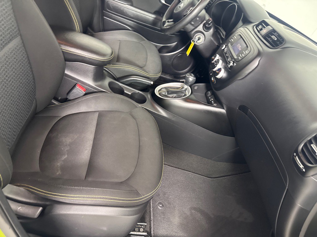 2016 Kia Soul Image 24