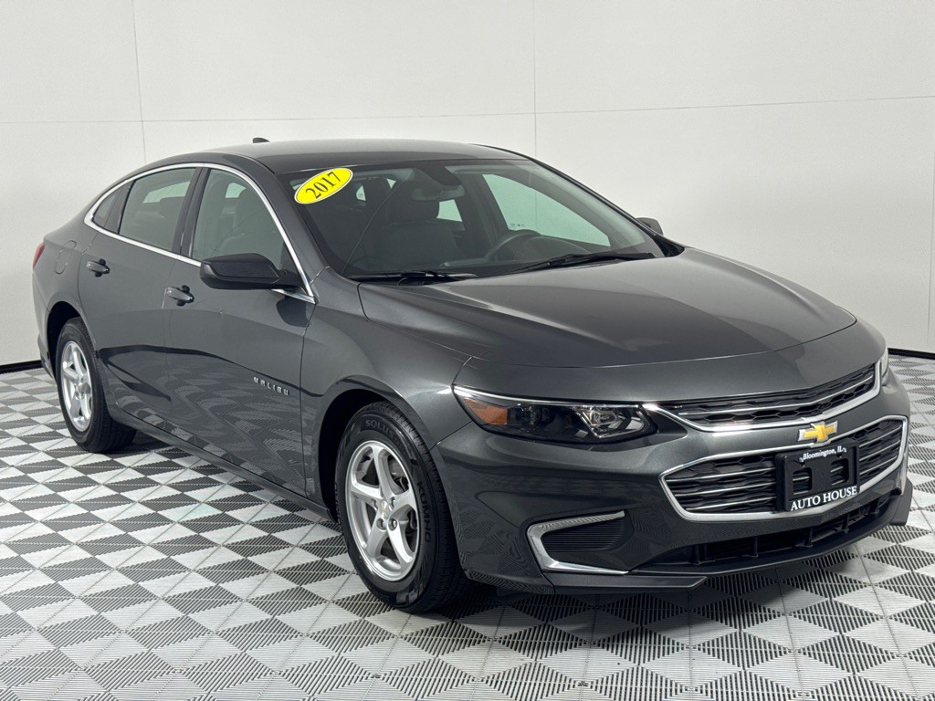2017 Chevrolet Malibu Image 3