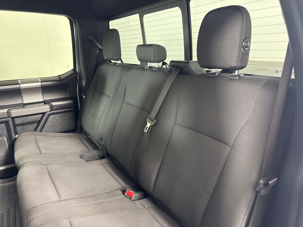 2015 Ford F-150 Image 18