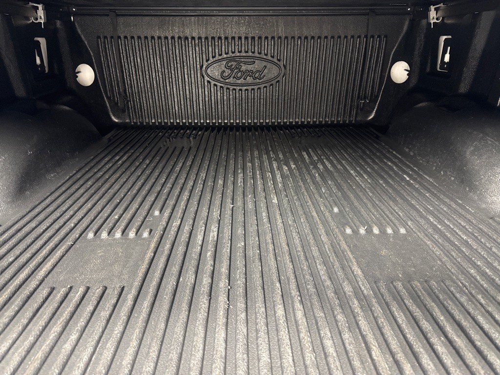 2015 Ford F-150 Image 25