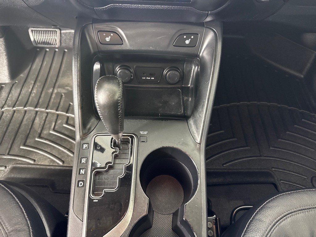 2011 Hyundai Tucson Image 17