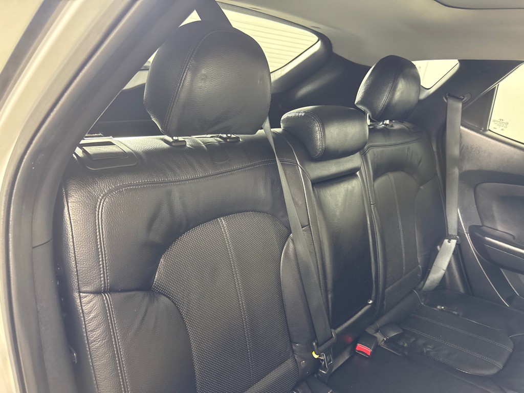 2011 Hyundai Tucson Image 21
