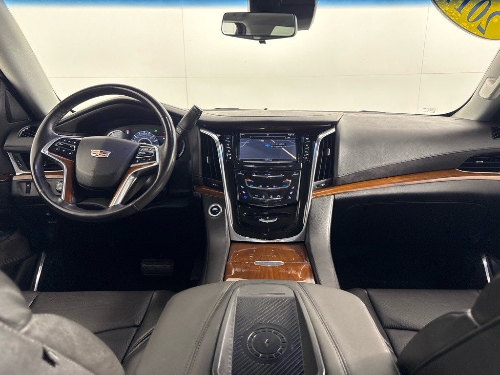 2017 Cadillac Escalade Image 27