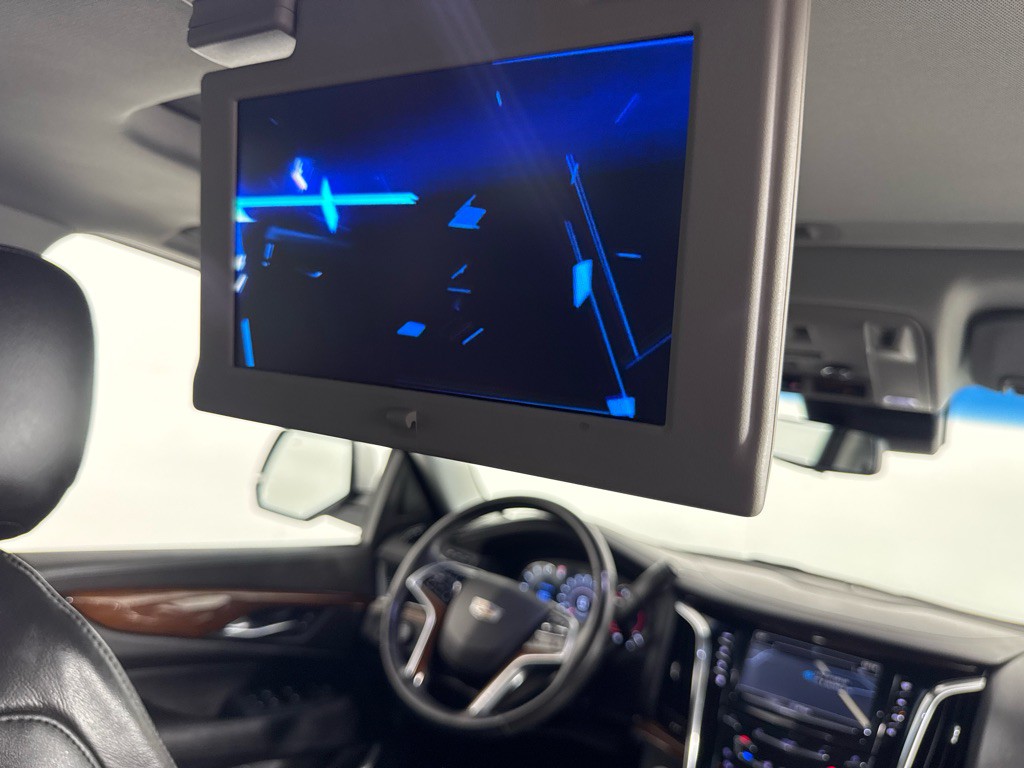 2017 Cadillac Escalade Image 29