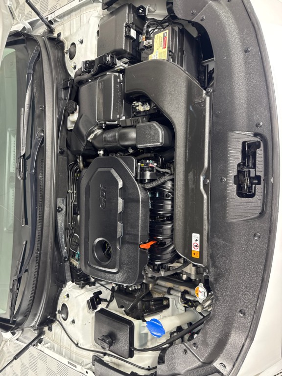 2016 Hyundai Sonata Image 24