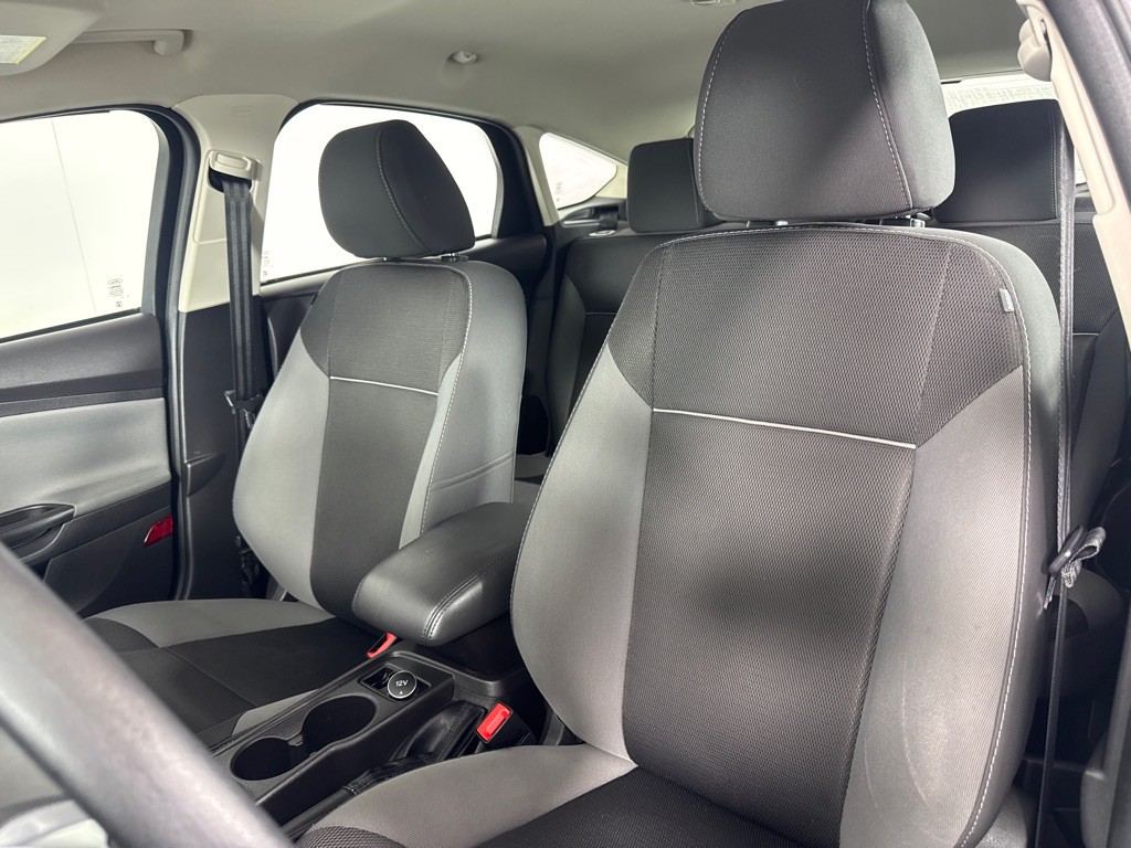 2014 Ford Focus Image 12