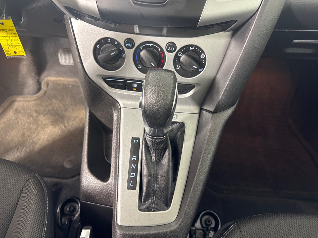 2014 Ford Focus Image 16