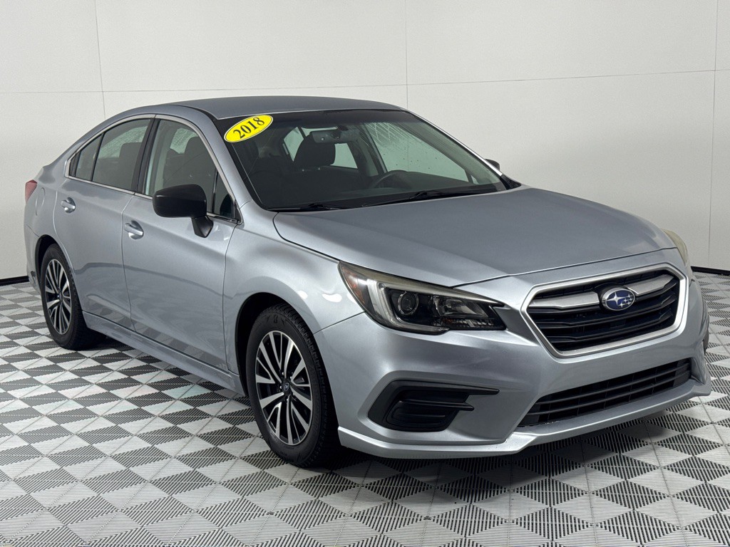 2018 Subaru Legacy Image 3