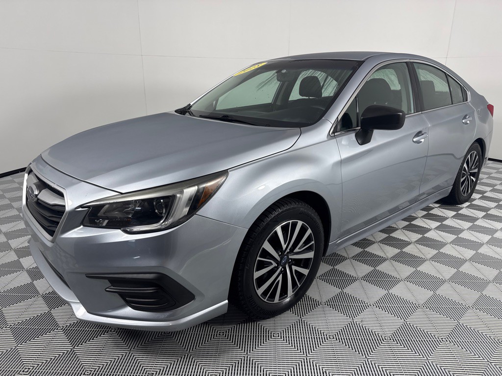2018 Subaru Legacy Image 10