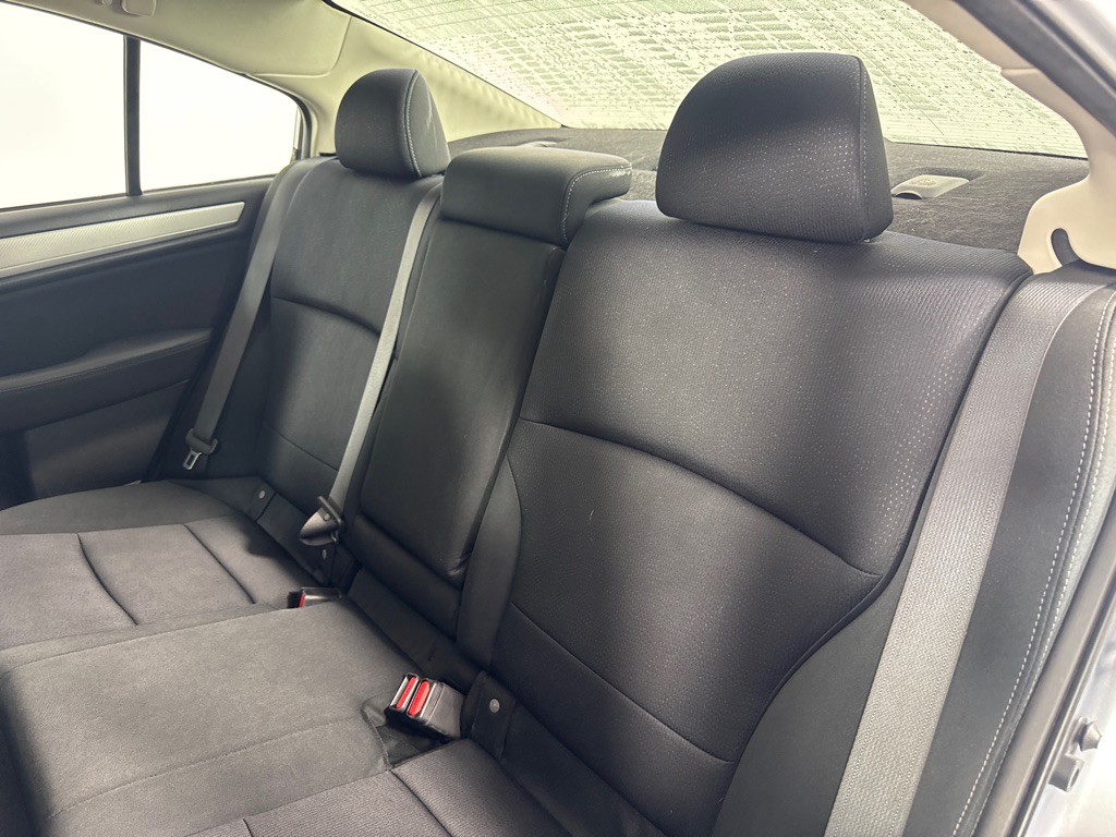 2018 Subaru Legacy Image 22
