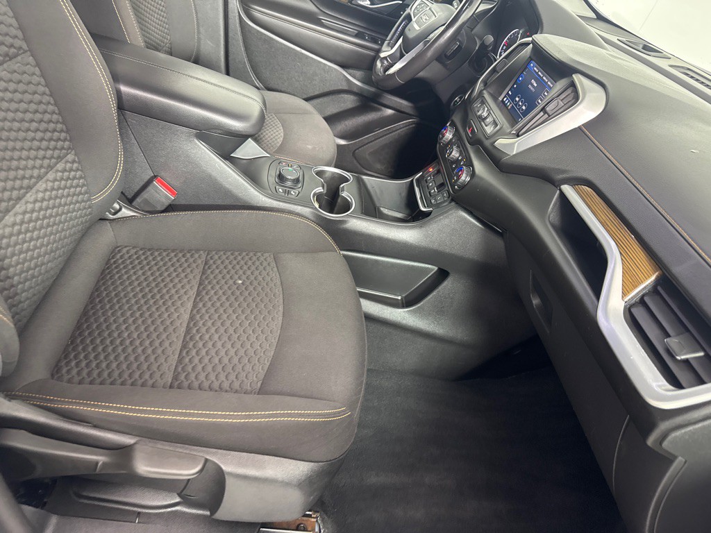 2021 GMC Terrain Image 25