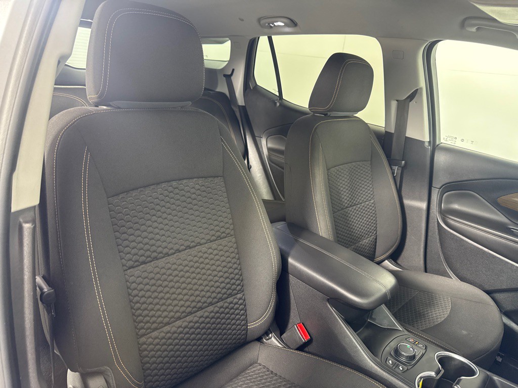 2021 GMC Terrain Image 26