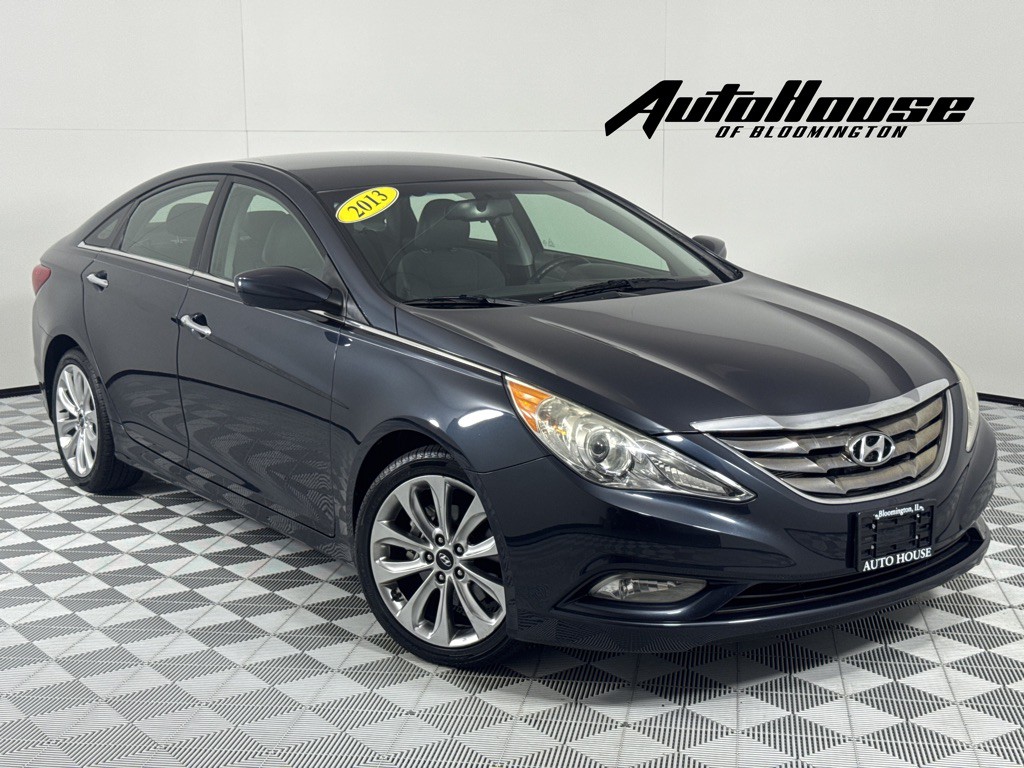 2013 Hyundai Sonata Image 1
