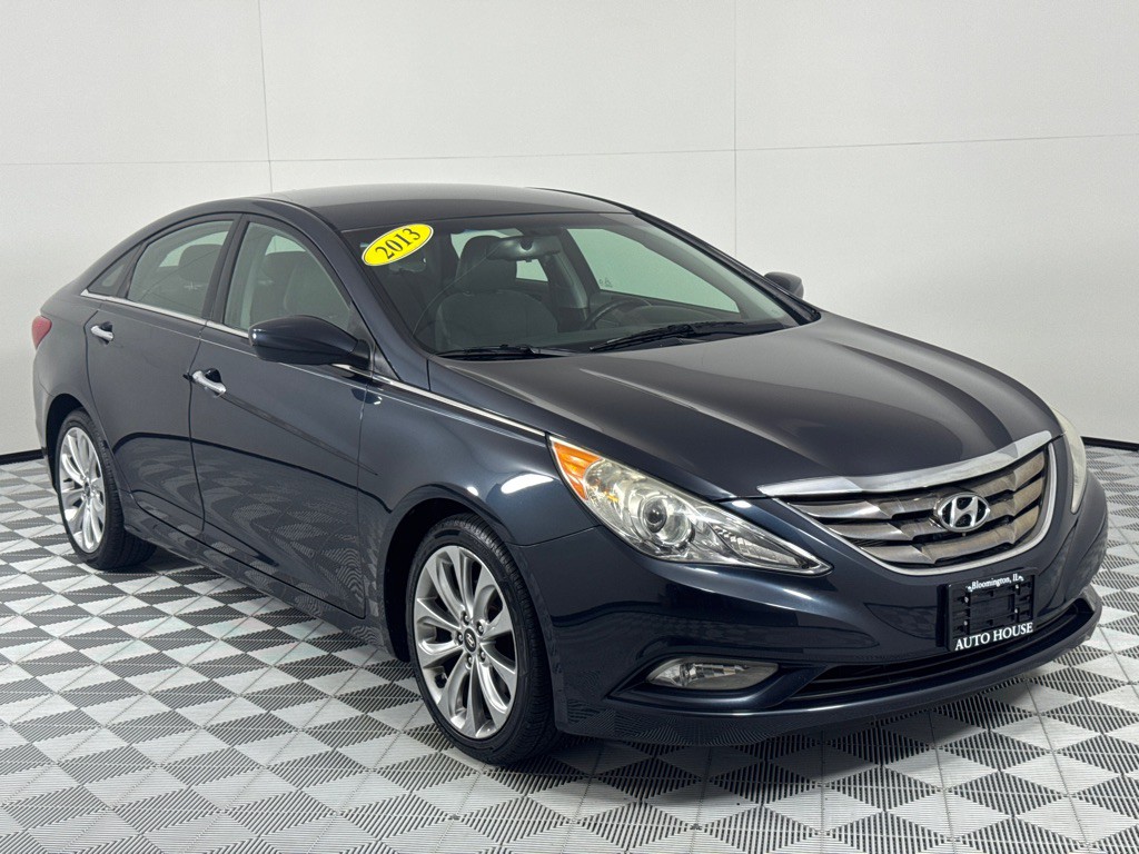 2013 Hyundai Sonata Image 3