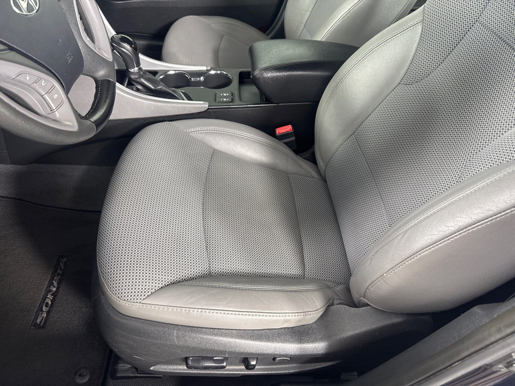 2013 Hyundai Sonata Image 13