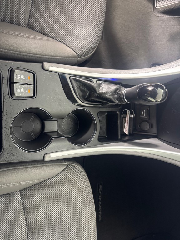 2013 Hyundai Sonata Image 18